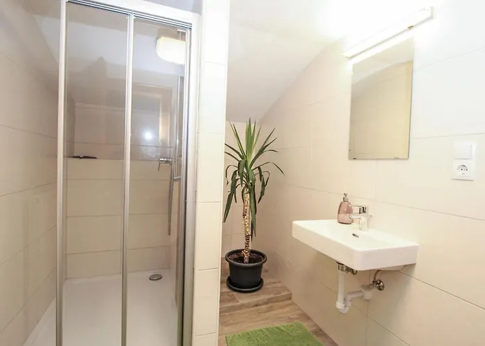 Gruber By Interhome *